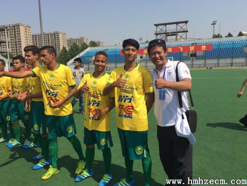 足球从娃娃抓起——全国幼儿体育（球类·足球）培训项目引入庆龄·汇美（国际）幼儿园