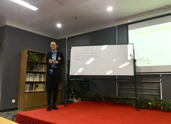 汇美·讲述 | 悦己达人，做理想教育的践行者